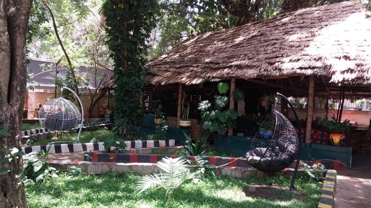 Green Garden Guest House Аруша Экстерьер фото
