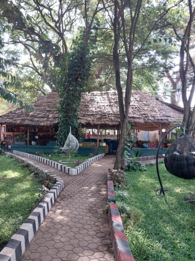 Green Garden Guest House Аруша Экстерьер фото